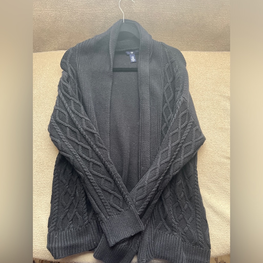 Gap black cardigan